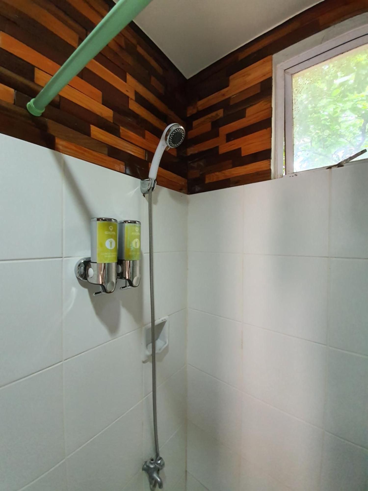 Rsam Beach Resort By Cocotel Nasugbu Extérieur photo